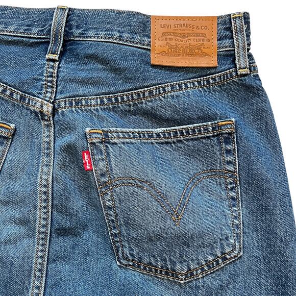 Levis Ribcage Button Fly Raw Hem Cut Off Denim Mini Skirt Blue Size 29 - Picture 5 of 8